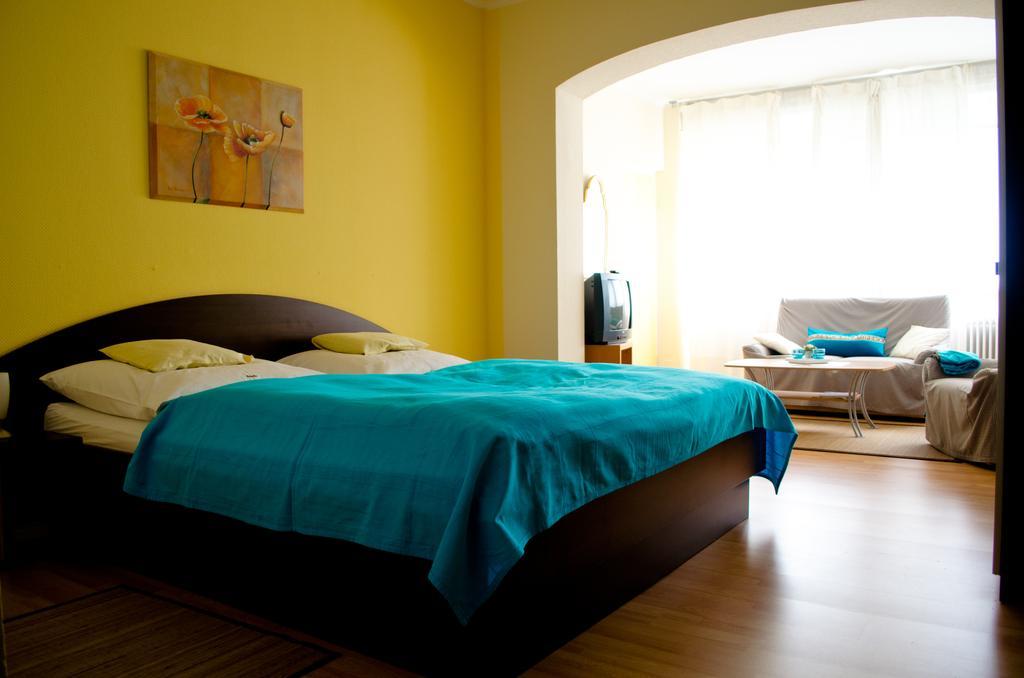 Bed and Breakfast Haus Helvetia à Bad Orb Extérieur photo