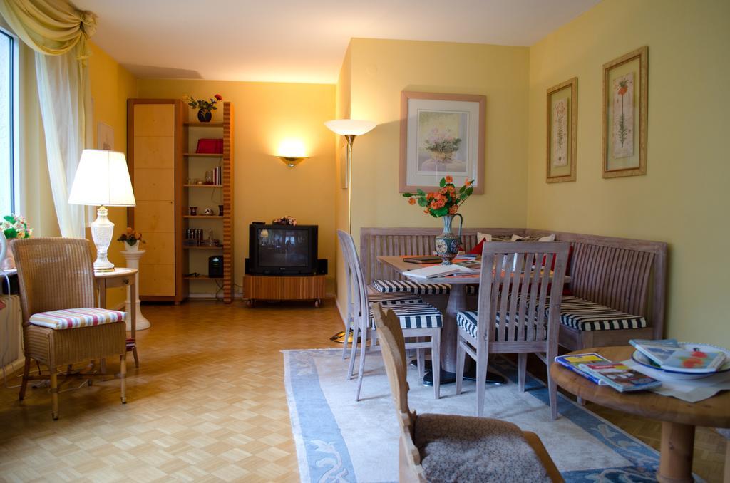 Bed and Breakfast Haus Helvetia à Bad Orb Extérieur photo